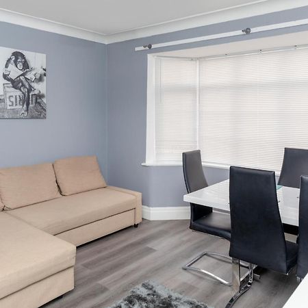 Leeds City Centre Spacious House Free Parking And Wi-Fi Bagian luar foto