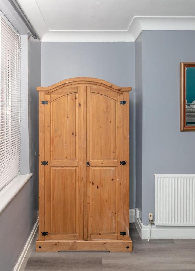Leeds City Centre Spacious House Free Parking And Wi-Fi Bagian luar foto