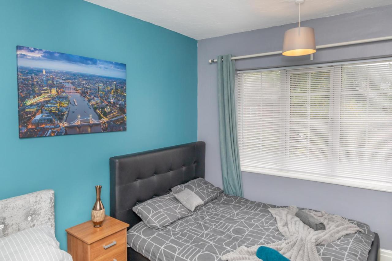 Leeds City Centre Spacious House Free Parking And Wi-Fi Bagian luar foto