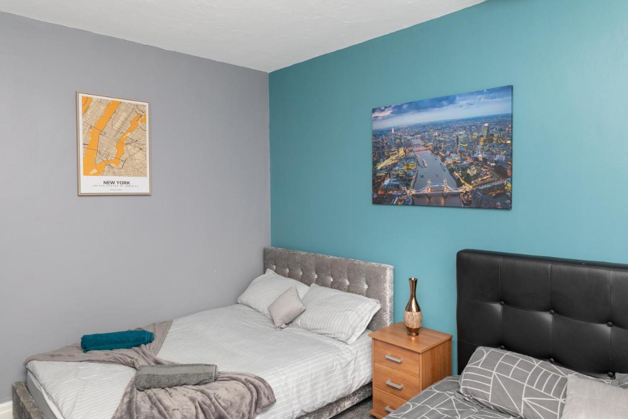 Leeds City Centre Spacious House Free Parking And Wi-Fi Bagian luar foto